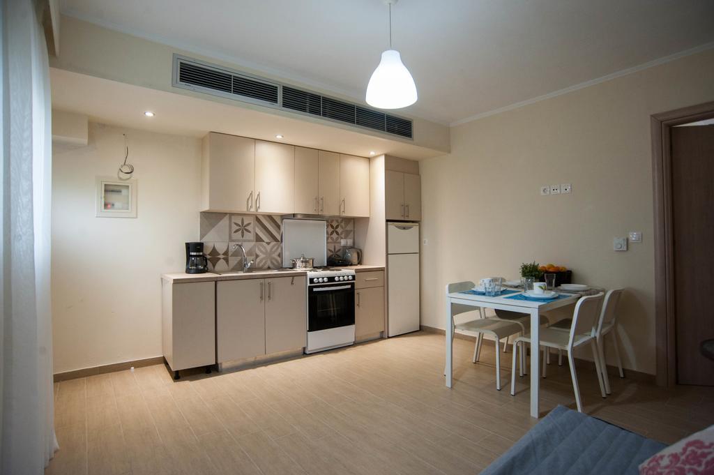 Vanessa'S Rooms & Apartments คานาลี ภายนอก รูปภาพ