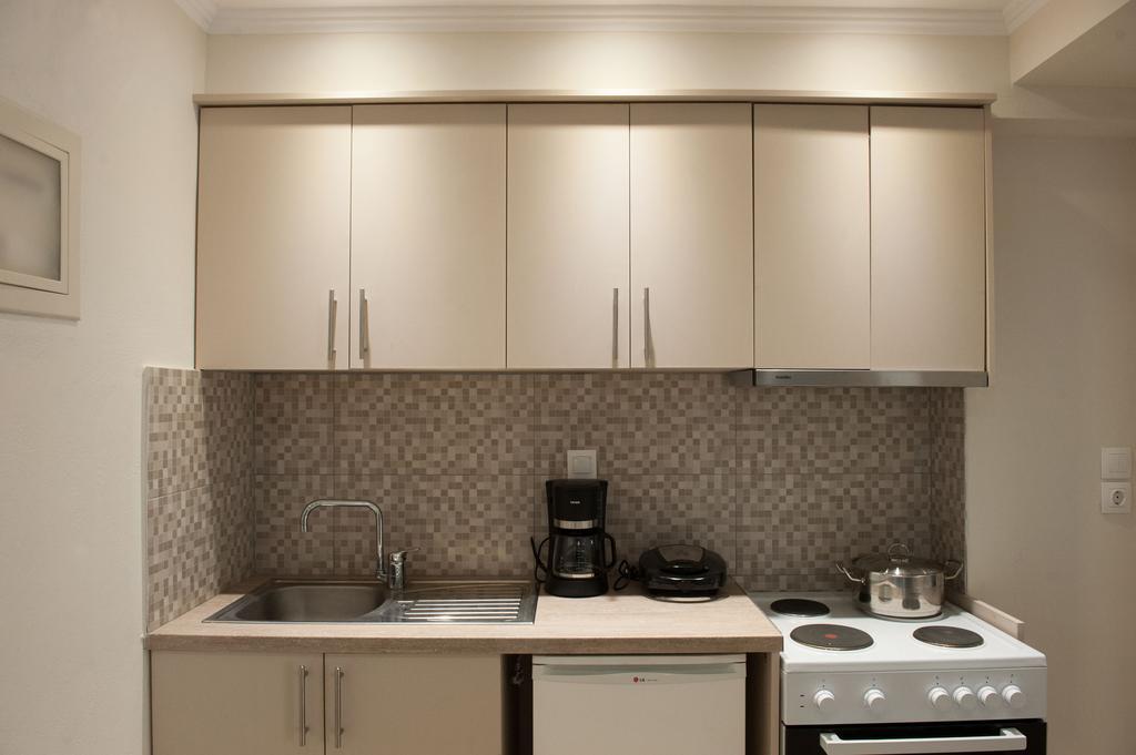Vanessa'S Rooms & Apartments คานาลี ภายนอก รูปภาพ