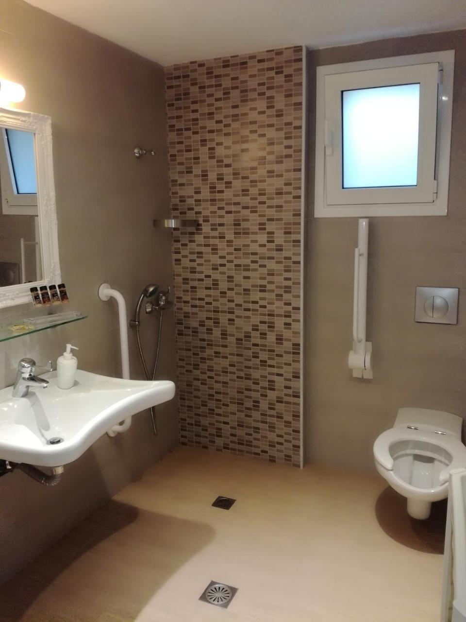 Vanessa'S Rooms & Apartments คานาลี ภายนอก รูปภาพ