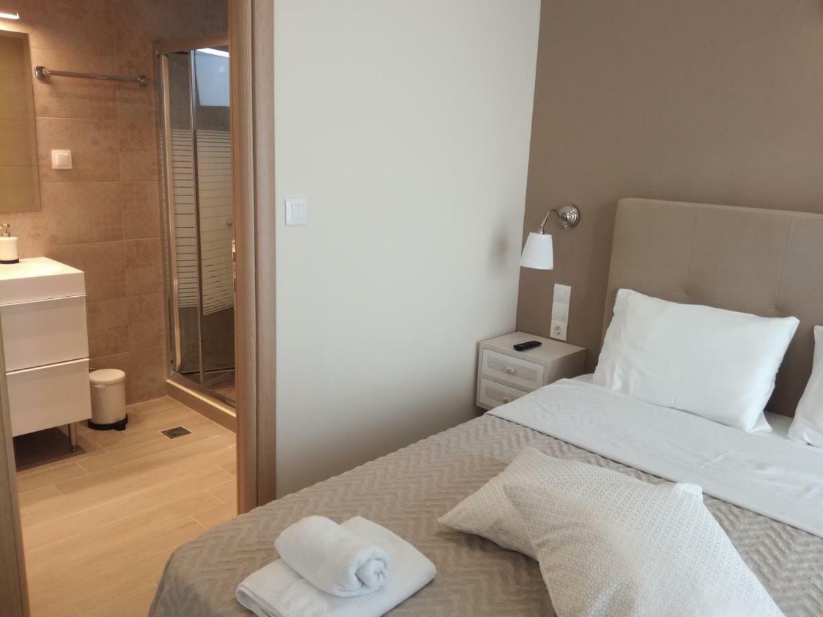 Vanessa'S Rooms & Apartments คานาลี ภายนอก รูปภาพ