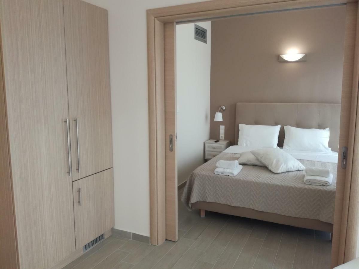 Vanessa'S Rooms & Apartments คานาลี ภายนอก รูปภาพ